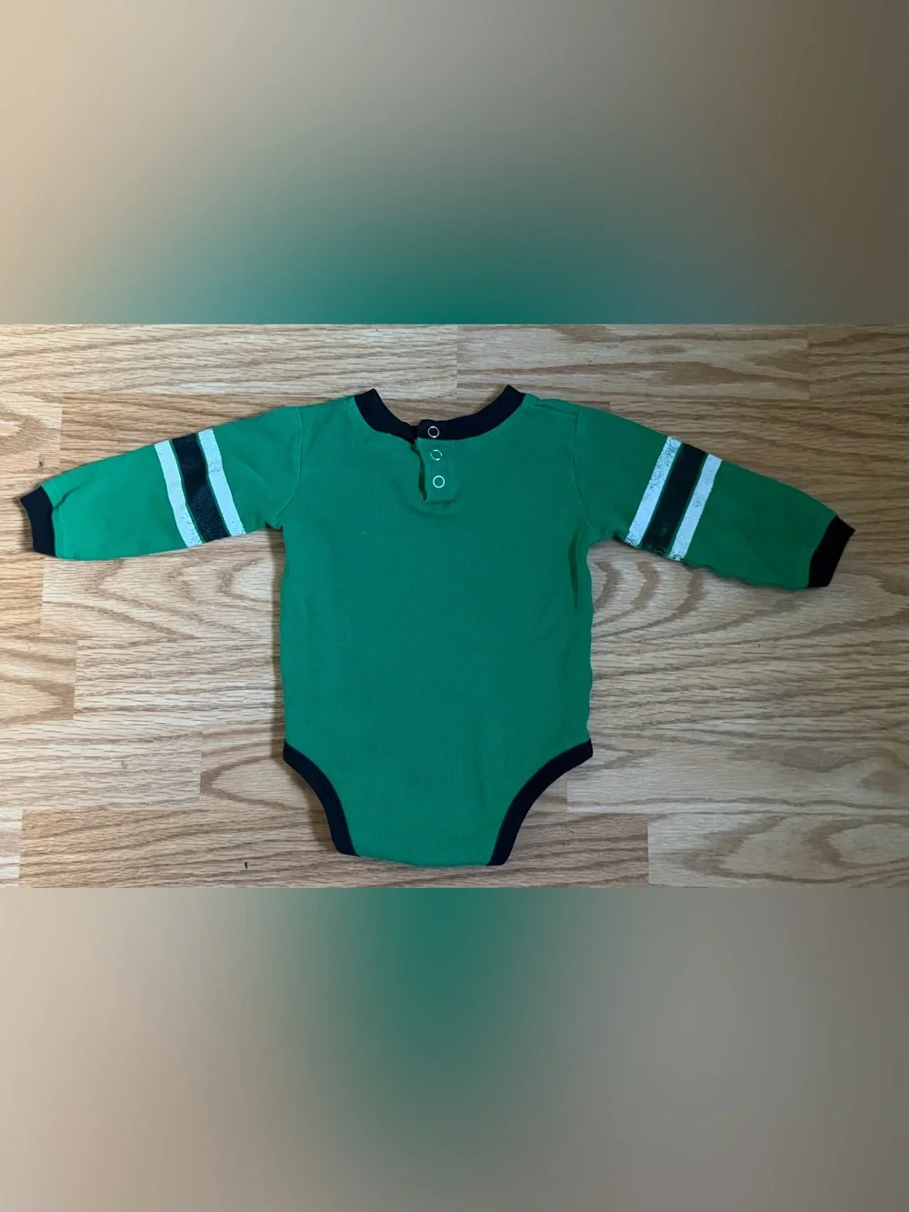 UND North Dakota Bodysuit 18 Months Long Sleeve Team Athletics Football Style